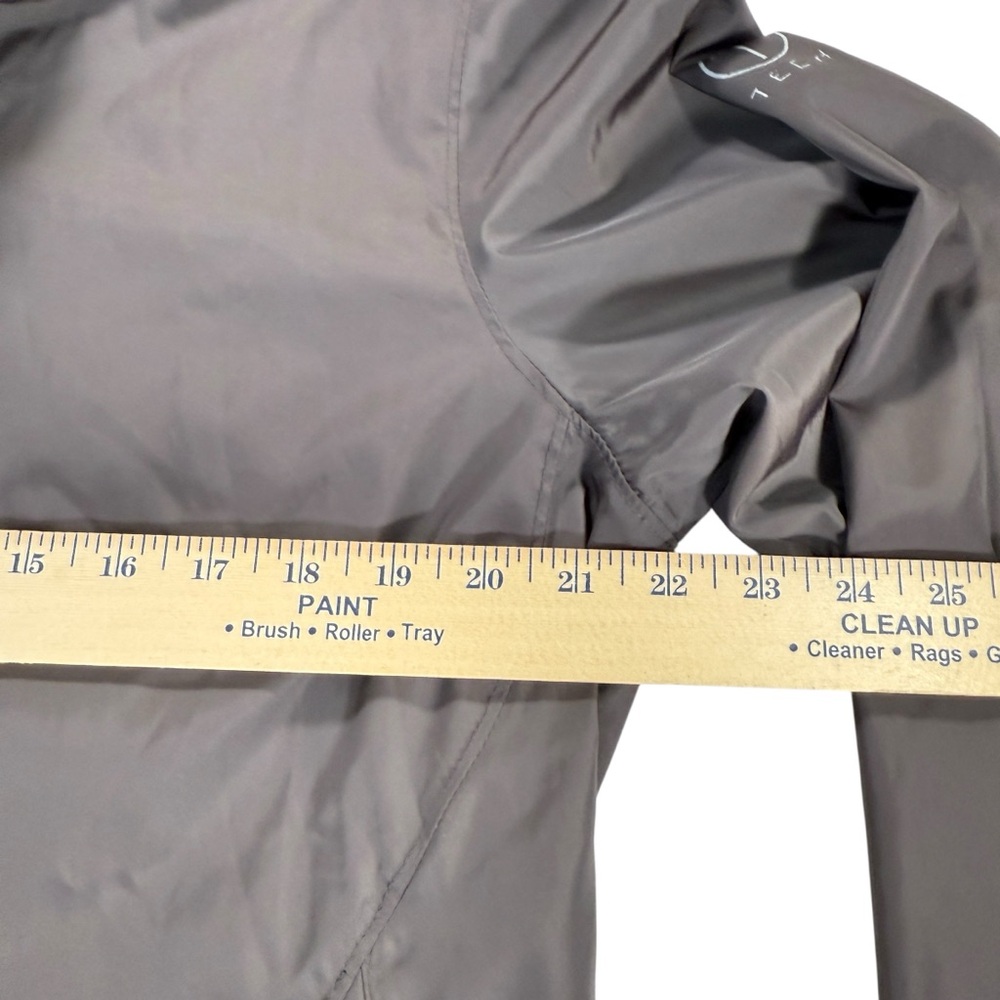 Tumi T-Tech Packable Gray Jacket Size Medium Hidd… - image 4